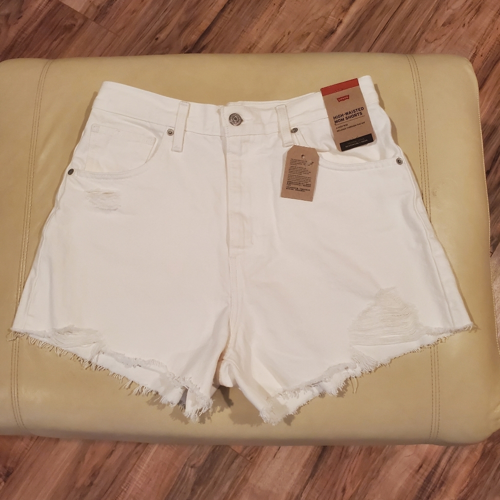 NWT Levi's High Waisted Jean Shorts